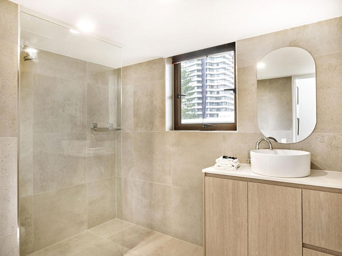 Renovated Beachside 2-bedroom