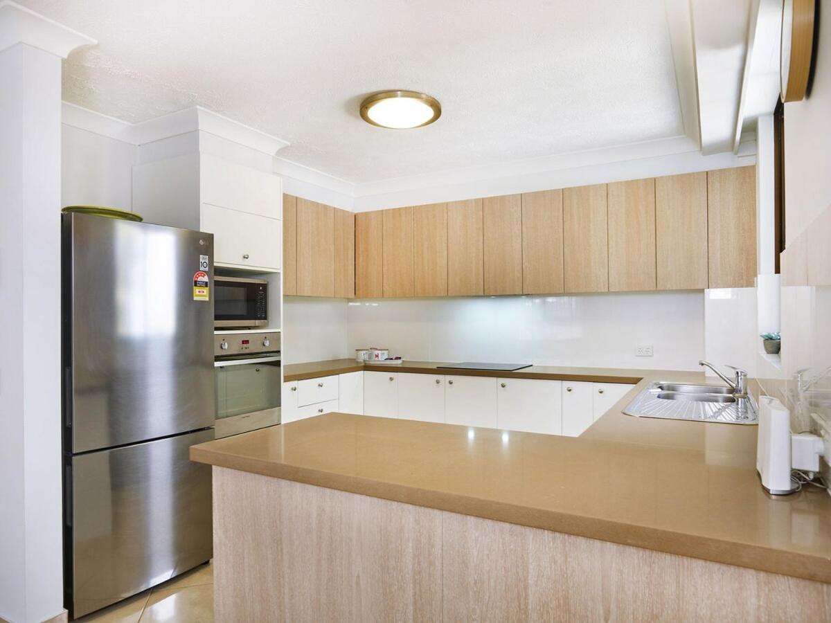 Apartment Renovated Beachside 2-bedroom *