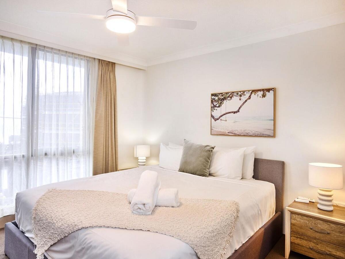 Apartment Renovated Beachside 2-bedroom *